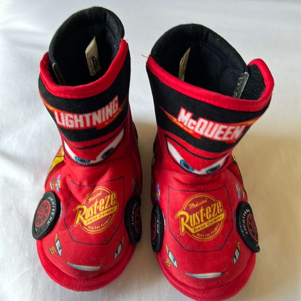 Lighting McQueen boys bedroom shoes.